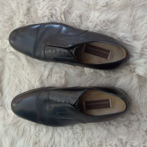 Johnston and Murphy Men's dress shoes